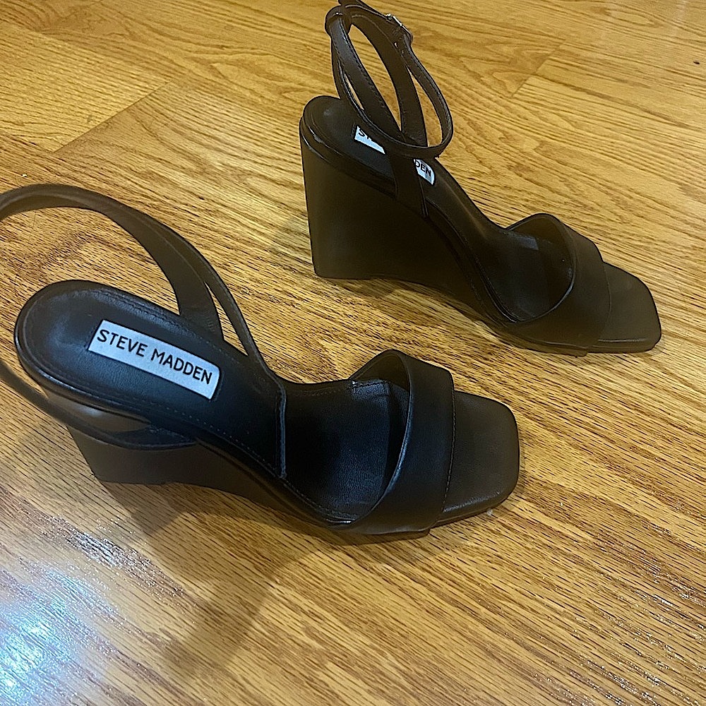 Genuine Leather Shoes!